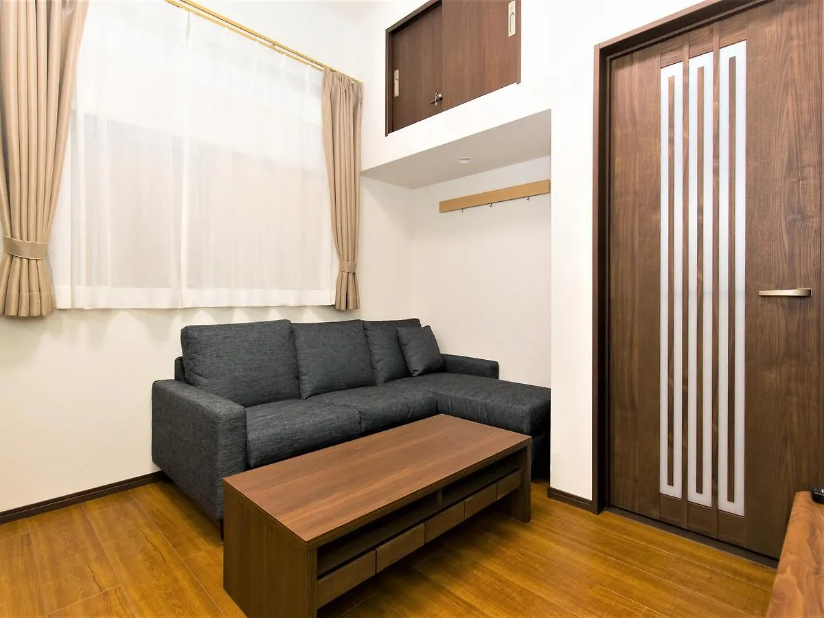 Leopalace Tokyo Kamata 0*,  Japan